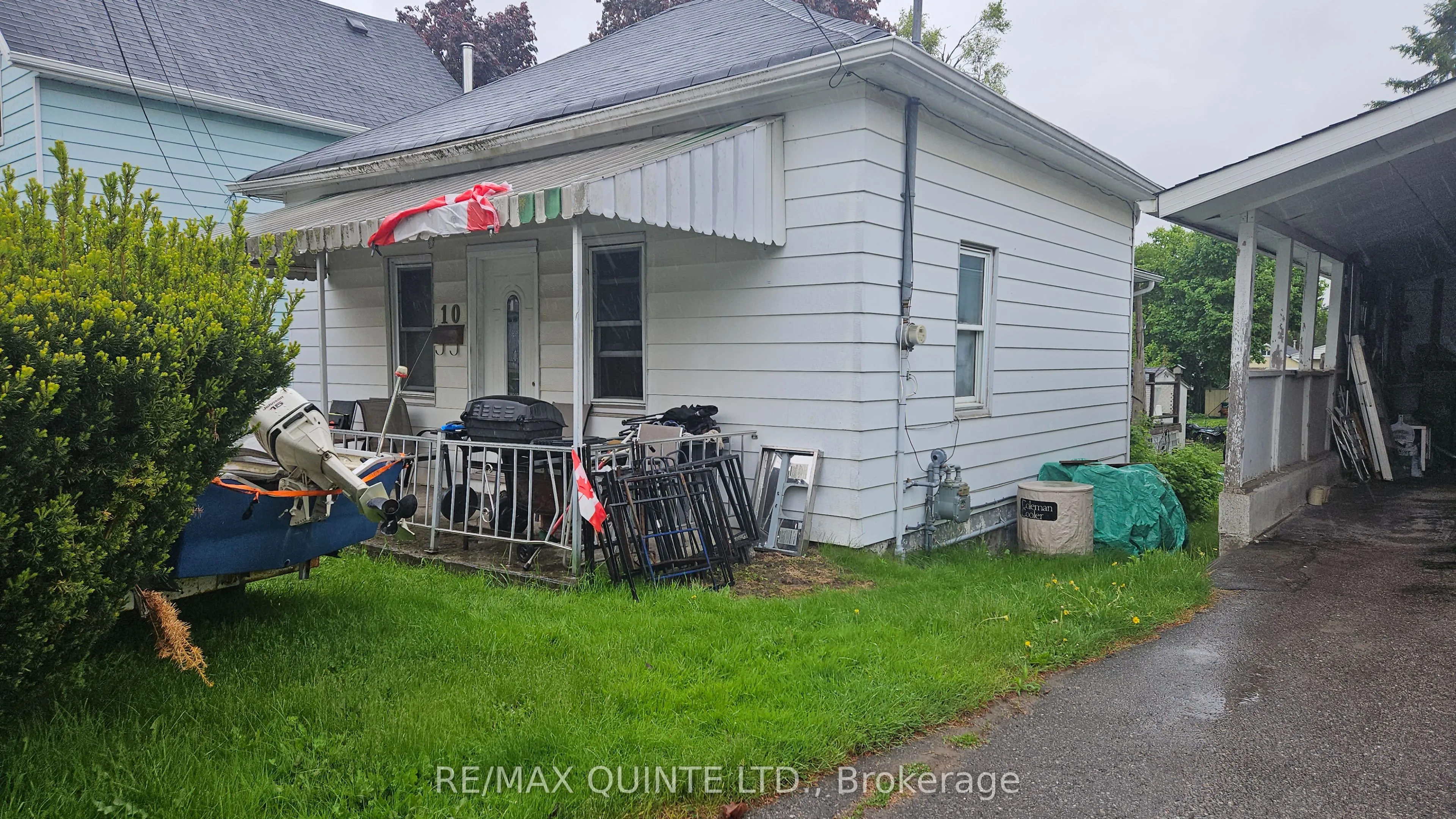 10 Terrance Street, ON K8V 2L5