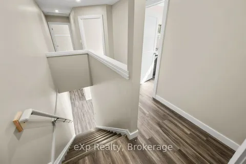 53 College Avenue, ON N1G 1R8