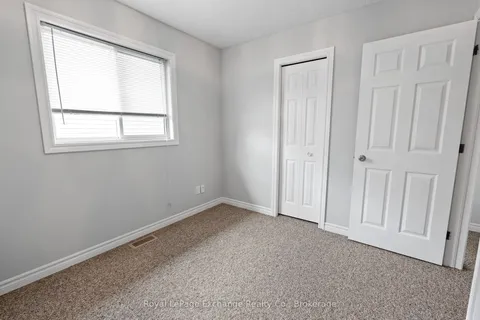 634 Kennard Crescent, ON N2Z 1T4
