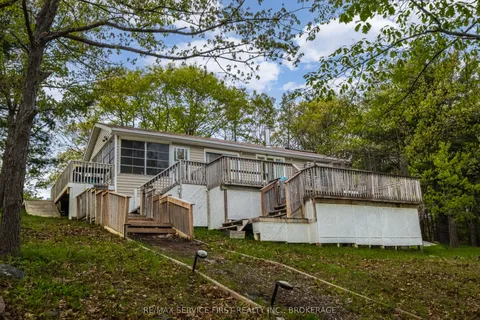 5084 Sheffield Long Lake Road, ON K0K 3G0