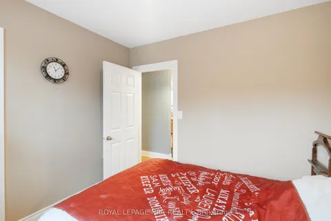 30 Juliana Crescent, ON L2N 4B4