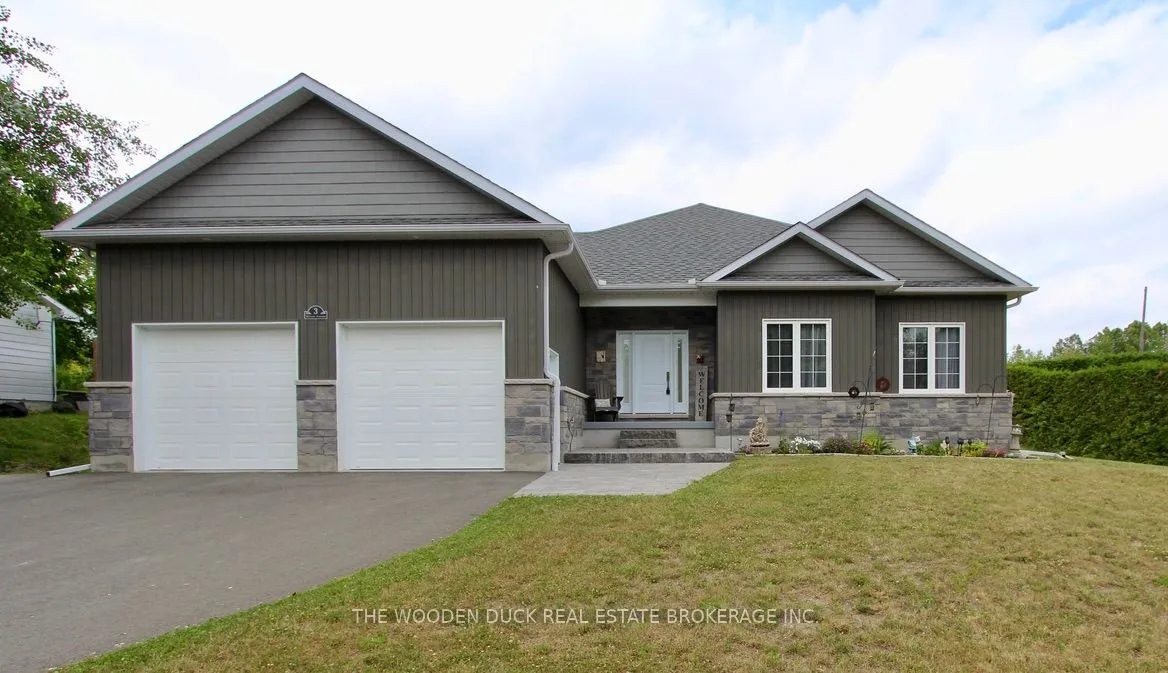 3 Mclean Avenue, ON K0L 1Z0