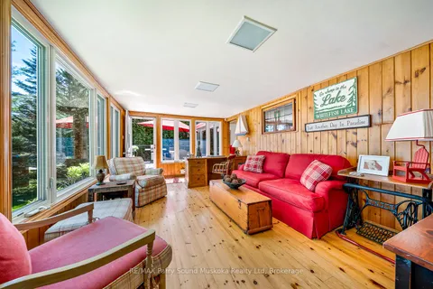 3 Maureen Drive, ON P2A 2W8