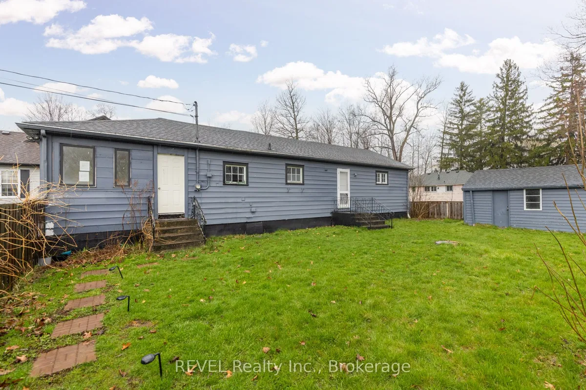 3042 Bethune Avenue, ON L0S 1N0