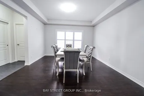 490 Silverwood Avenue, ON L3C 0C6