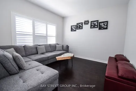 490 Silverwood Avenue, ON L3C 0C6
