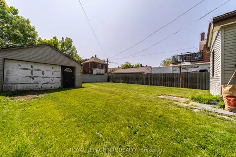 4588 Nelson Crescent, ON L2E 1E9