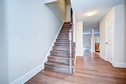 58 Renfrew Street, ON N2R 0G5