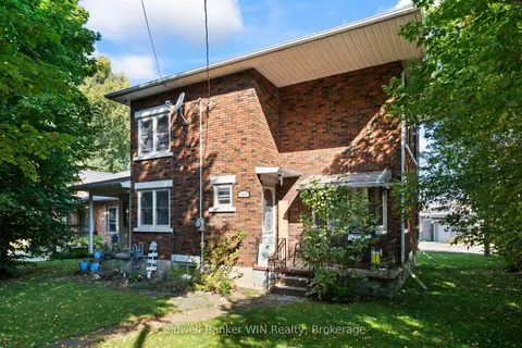 121 Queen Street, ON N0G 2L1