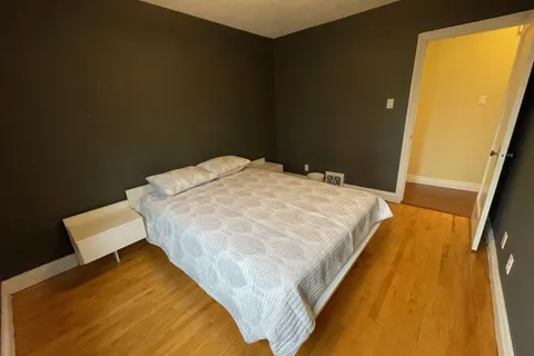 21 PERKINS Street, ON K1R 7G4