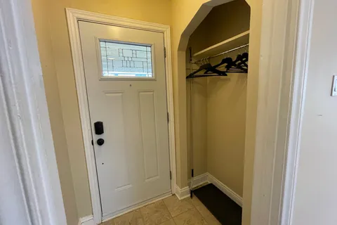 21 PERKINS Street, ON K1R 7G4