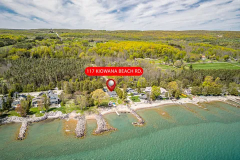 117 Kiowana Beach Road, ON N4L 1W5