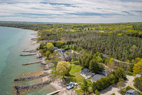 117 Kiowana Beach Road, ON N4L 1W5