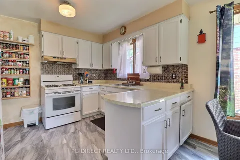 5 Denrich Avenue, ON N4G 4V9