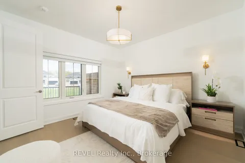 70F Seneca Drive, ON L2A 1C2