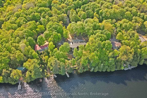 1041 Minaki Lane, ON K0M 2K0