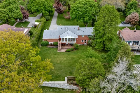 1826 County Rd 3 Road, ON K0K 1L0