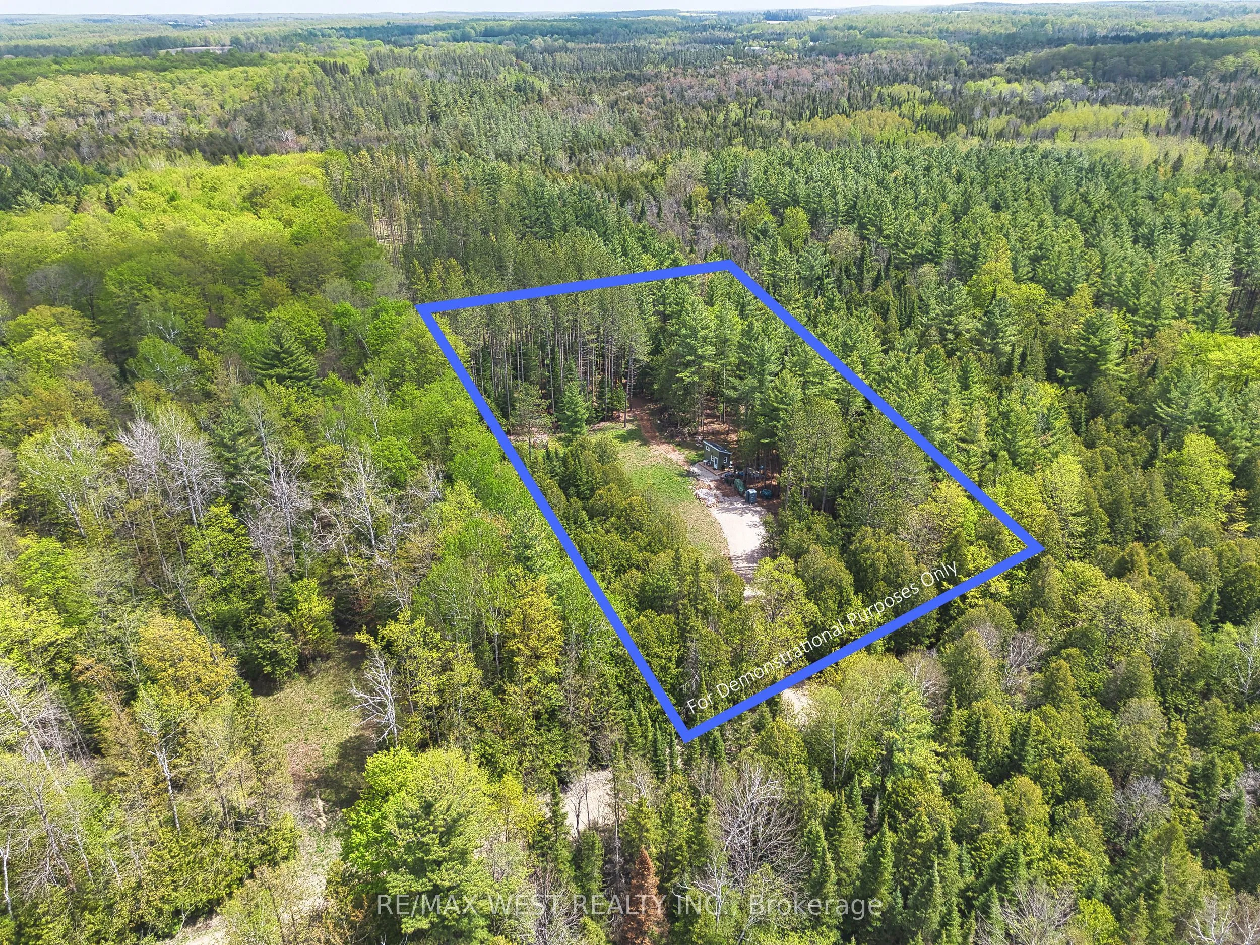 796331 East Back Line, ON N0H 1C0