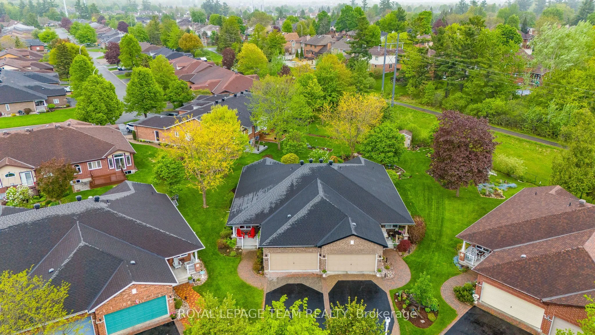 33 Waterthrush Crescent, Kanata, ON K2M 2T8