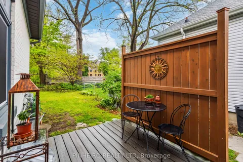 10 McClary Avenue, ON N6C 1P7