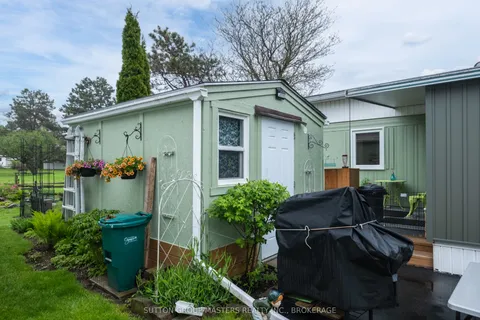 7 Wentworth Drive, ON K7K 5E1