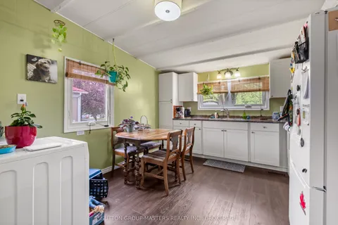 7 Wentworth Drive, ON K7K 5E1