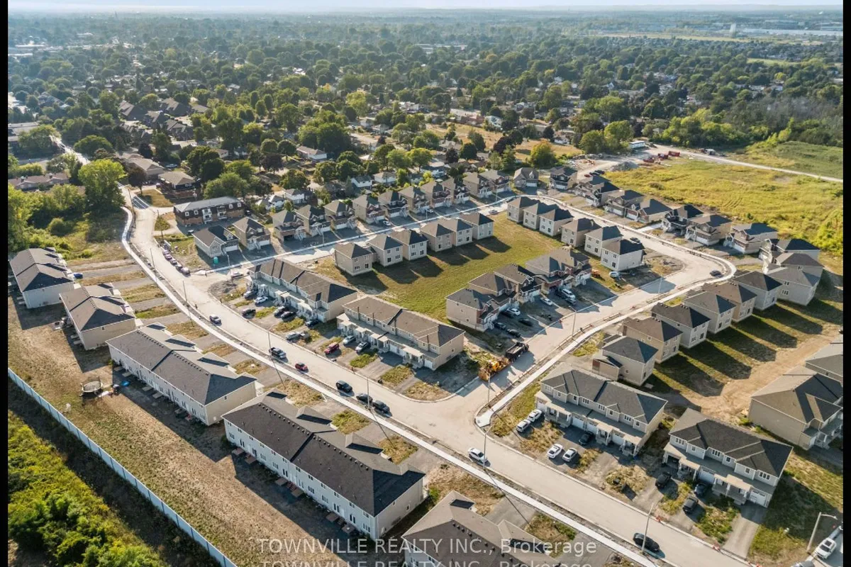 24 Glacier Crescent, ON K8N 0T6