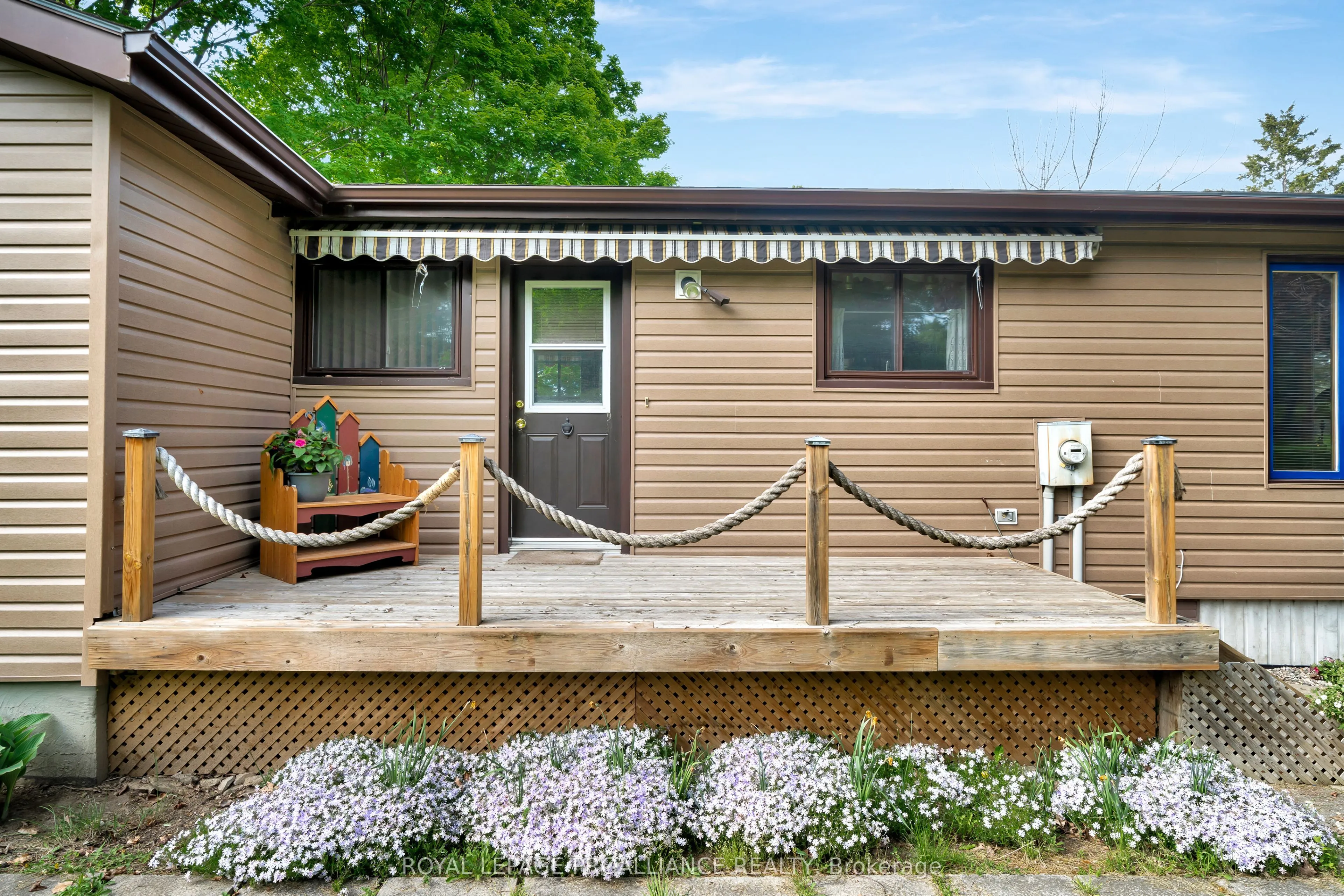 12112C Loyalist Parkway, ON K0K 2T0