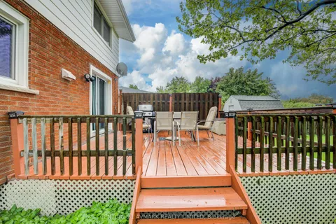 101 Meredith Drive, ON L2M 6C5