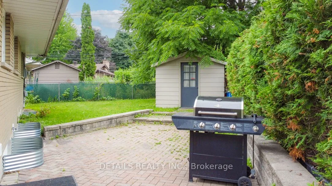 970 Shamir Avenue, ON K1G 2T2