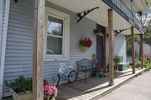 36 River Street, ON L0S 1K0