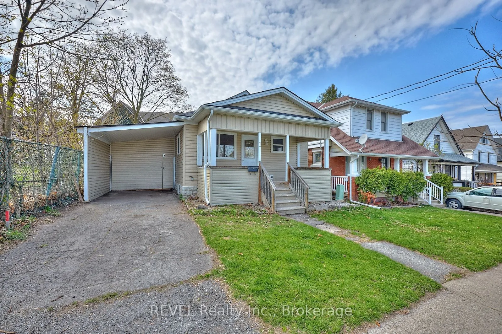 1 Berryman Avenue, ON L2R 3W8