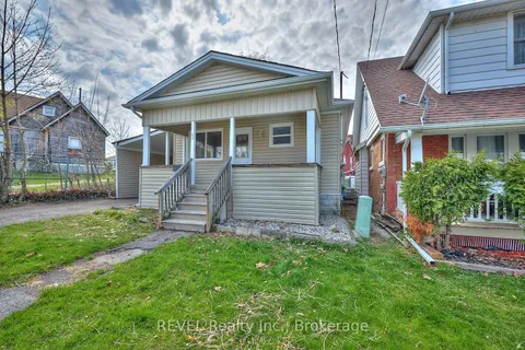 1 Berryman Avenue, ON L2R 3W8
