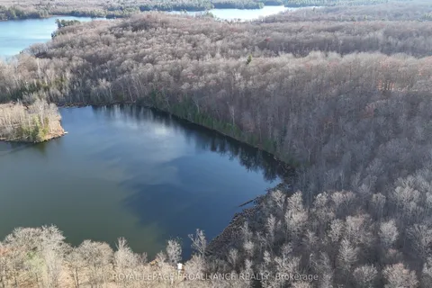 1098 Twin Sisters Lake Road, ON K0K 2M0