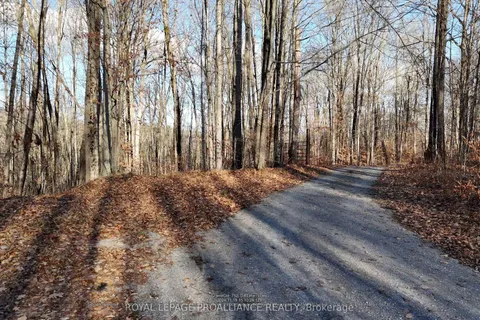 1098 Twin Sisters Lake Road, ON K0K 2M0