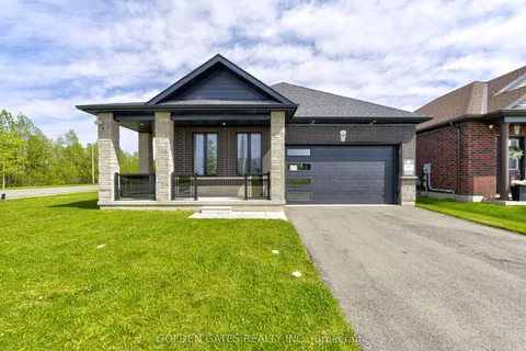 2 Seaton Crescent, ON N4G 0J8