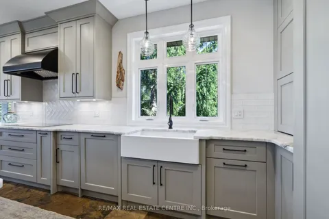 203 East River Road, ON N0E 1N0