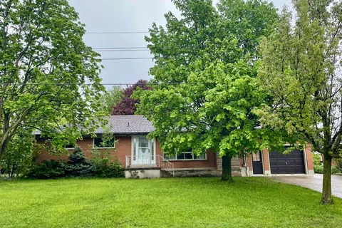 11 Park Street, ON N0G 2V0