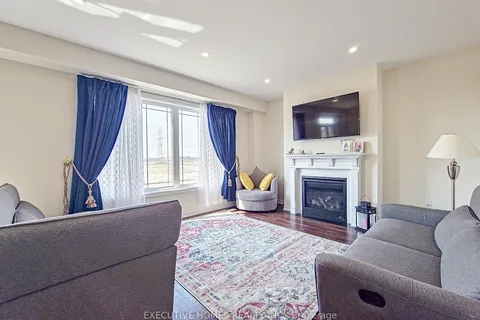 110 Explorer Way, ON L2V 0K3