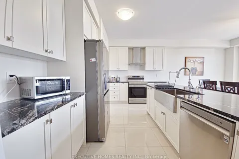 110 Explorer Way, ON L2V 0K3