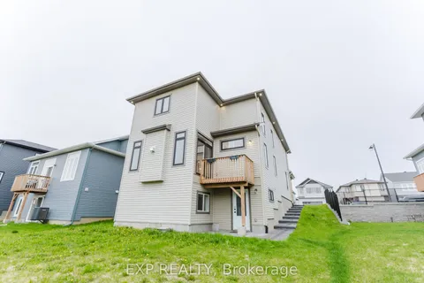 4556 Kelly Farm Drive, ON K1X 0G8