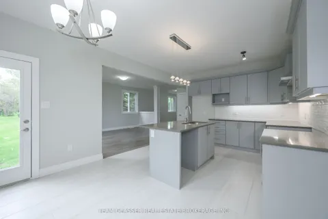 1604 Chickadee Trail, ON N6N 1K2