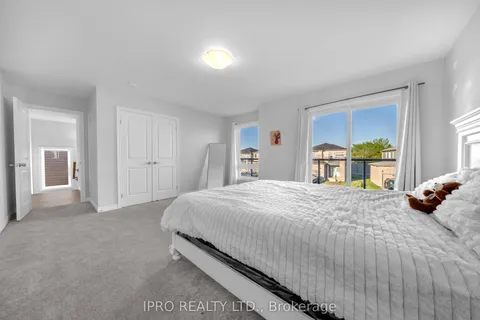 7878 SEABISCUIT Drive, ON L2H 3T9