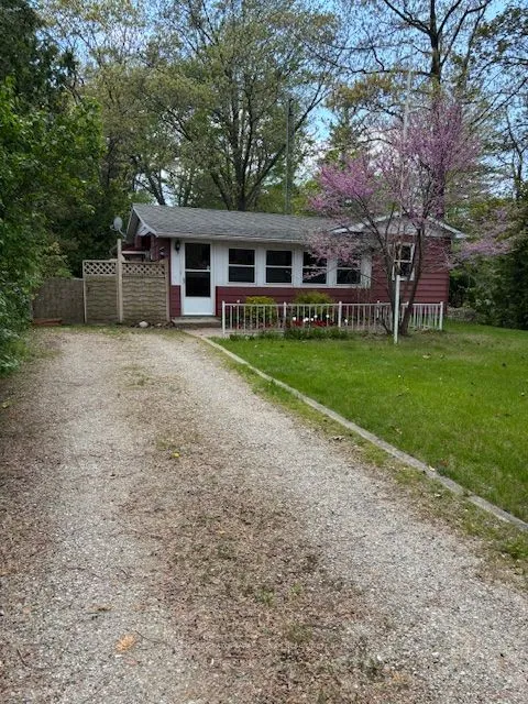 9707 Army Camp Road, ON N0N 1J0