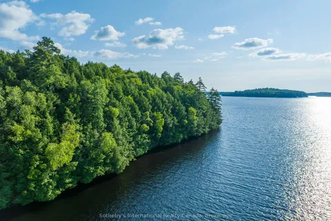 1250 Waldmere Road, ON P1L 1W8