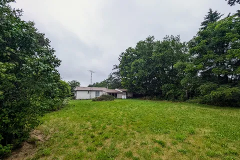 4515 Wellington Road, ON N3C 2V4