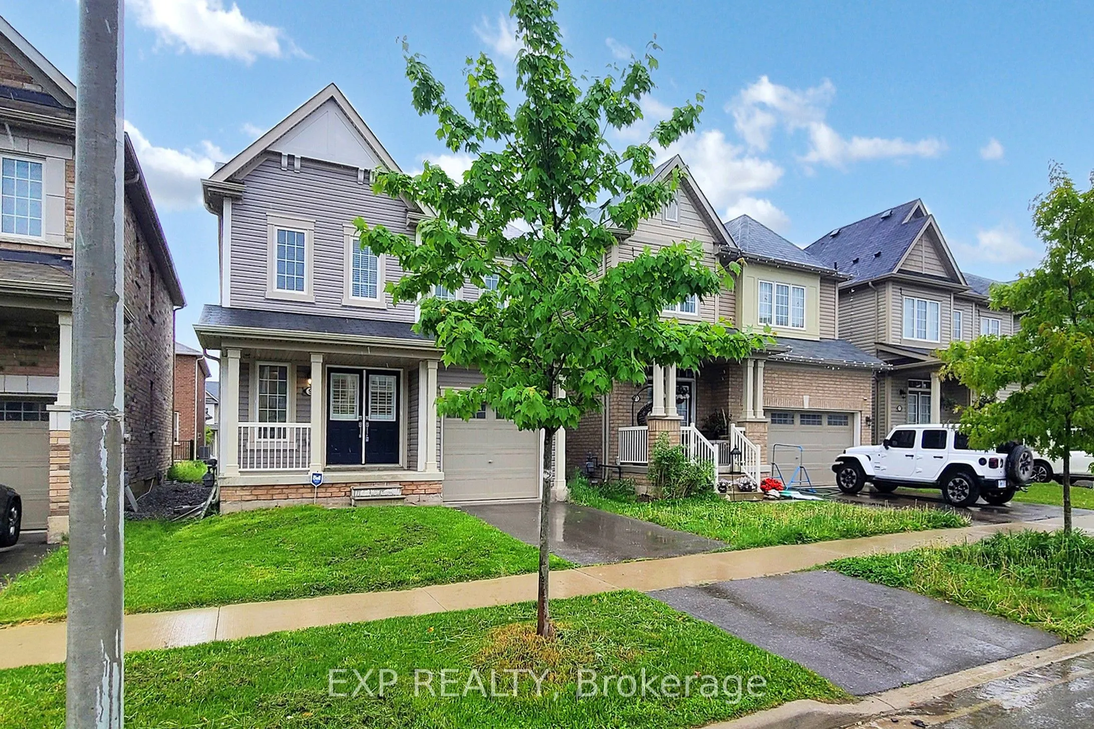 9 Esther Crescent, ON L3B 0E3