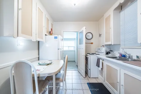 204 Emerald Street, ON L8L 5K8