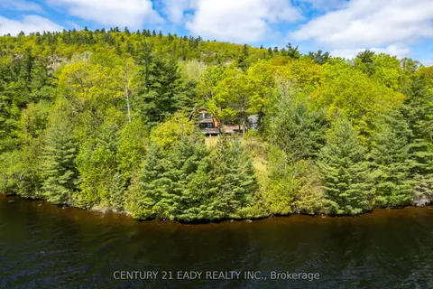 1044 Beachs Lane, ON K0J 1H0