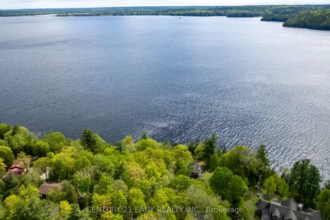 1044 Beachs Lane, ON K0J 1H0